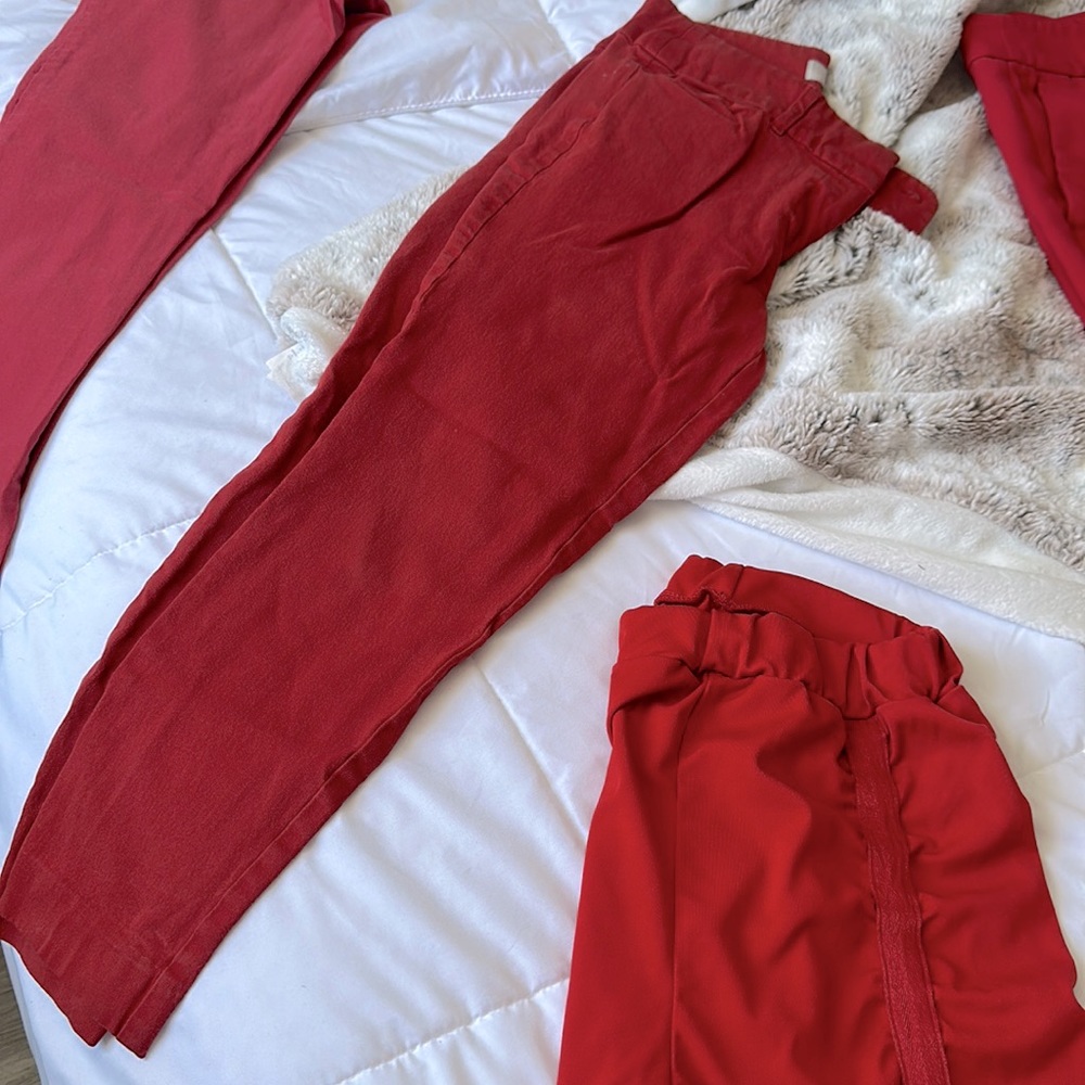 Loft Skinny Ankle Petite Size 2P - RED